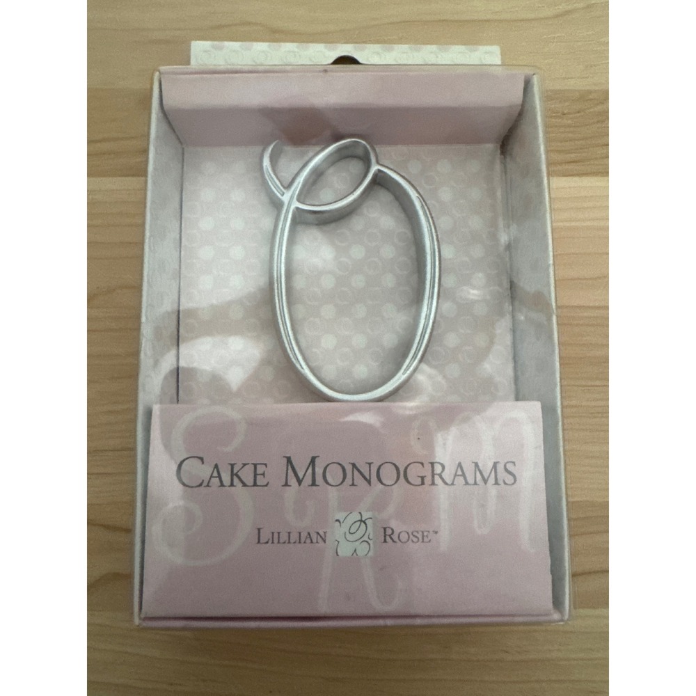 Lillian Rose Silver Cake Monogram Letter O Wedding Topper Brushed Metal Script‎